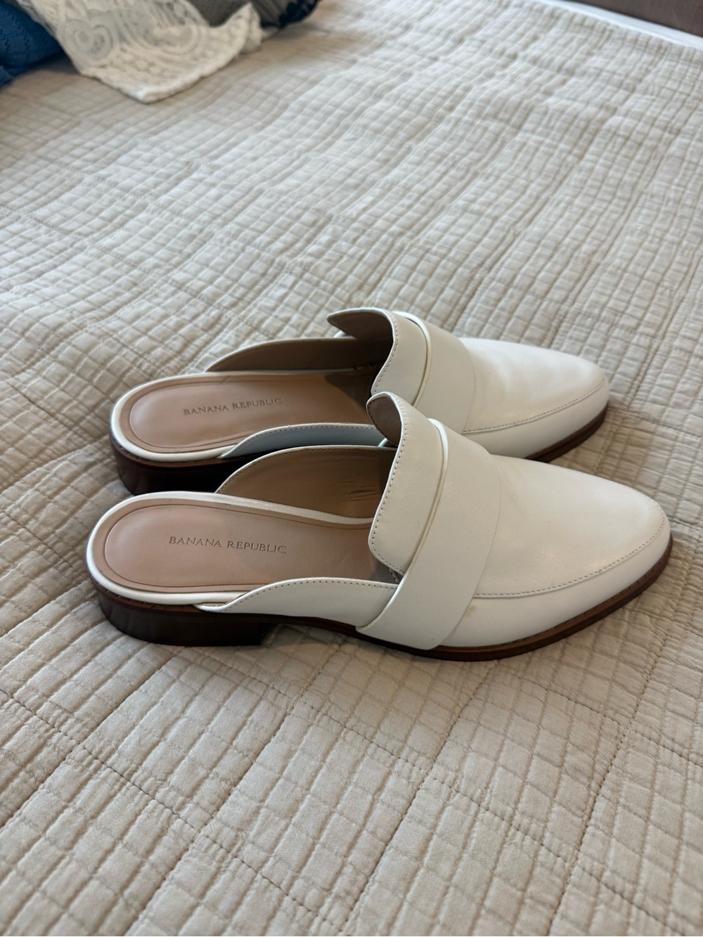 Banana Republic White Leather Pointed- Toe Mules